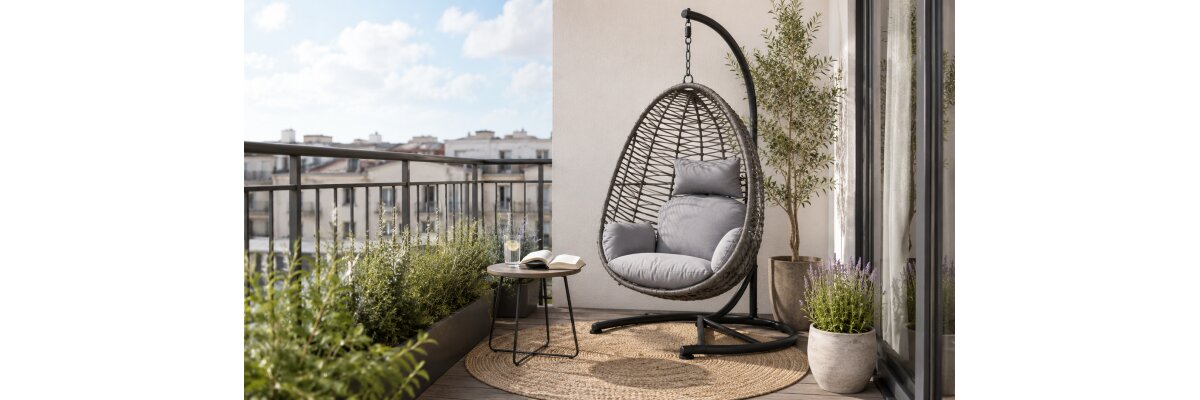 Hängesessel für Balkon, Terrasse und Garten: der Sommertrend für entspannte Stunden - Hängesessel auf dem Balkon: der gemütliche Sommertrend