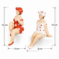 Kantenhocker Becky Badenixe rot/weiß gepunktet – Dekofigur aus Polyresin, 13 cm