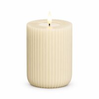 Shape Gerillte Kerze Creme 7,5 x 15 cm