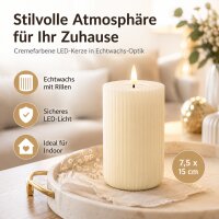 Shape Gerillte Kerze Creme 7,5 x 15 cm