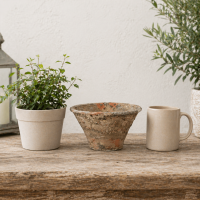 Harztopf in verwitterter Steinoptik – Dekorativer Pflanztopf für Innen & Außen