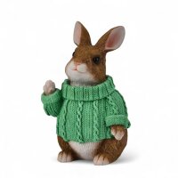 Deko Hase mit grünem Pullover – Sitzende Hasenfigur aus Kunstharz 23,5 cm