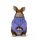 Deko Hase mit Lila Pullover – Sitzende Hasenfigur aus Kunstharz 23,5 cm