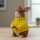 Deko Hase mit gelbem Pullover – Sitzende Hasenfigur aus Kunstharz 23,5 cm