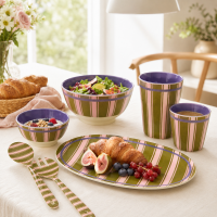 RICE rechteckiger Melaminteller Streifenmuster olivgrün rosa lila – 30 cm