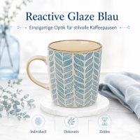 Steingutbecher Reactive Glaze Blau mit Blattmuster