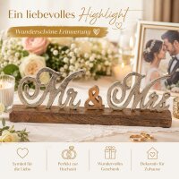 Mr & Mrs Schriftzug aus Metall auf Mangoholz-Standfuß