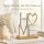 BOLTZE HOME Schriftzug mit Herz auf Mangoholzsockel – 18 x 5 x 24 cm